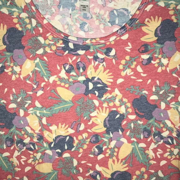 Xxs classic t Lularoe - Picture 2 of 2